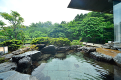 Open-air bath