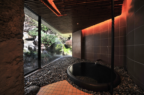 Tsuti (Soil Baths）